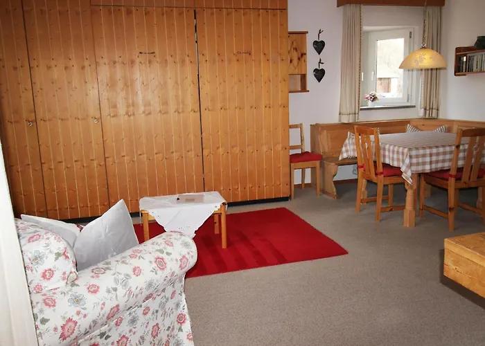 Residenza Lagrev 1 1 2 Zimmerwohnung Nr 121 - Typ 15a - 1 Etage - N W * Sils Maria